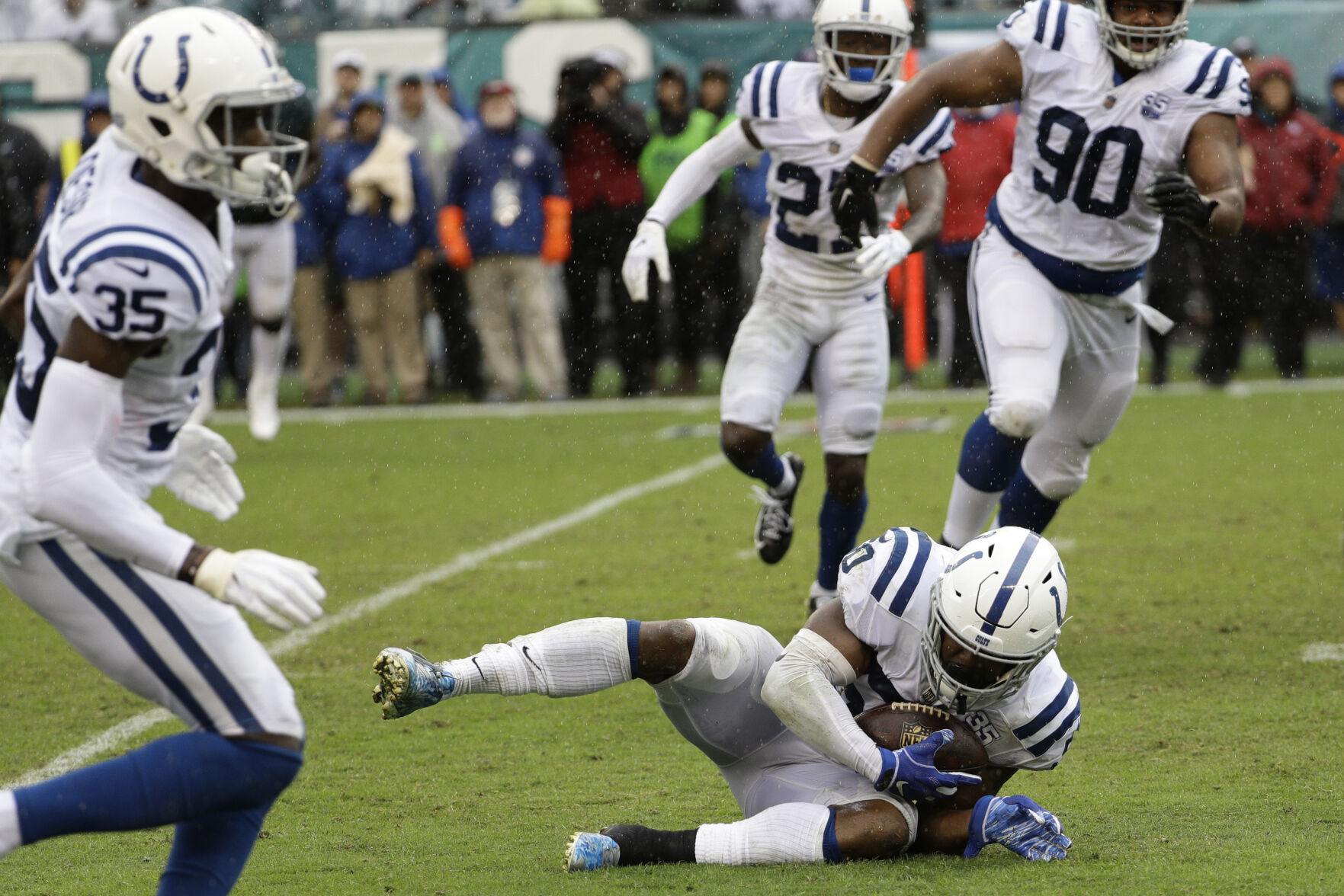 Colts Eagles Football